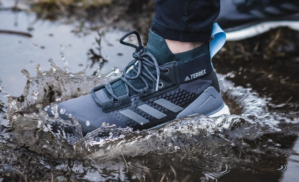 Free-Hiker-puddle-1